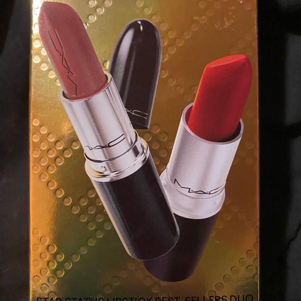 MAC HOLIDAY LIPSTICK SET OF 2!!  RUBY WOO #707 & THANKS ITS MAC #540 LUSTREGLASS
